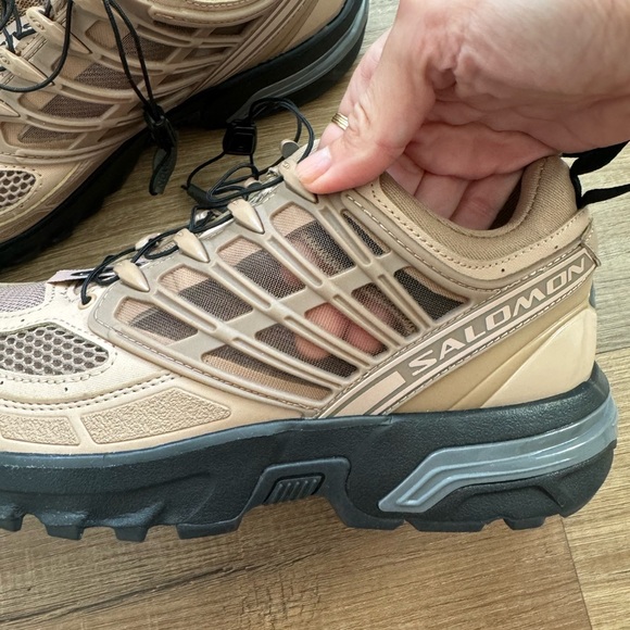 Salomon ACS PRO Sneakers Portabella Size UK 8 US8.5 Men 9.5US Women’s